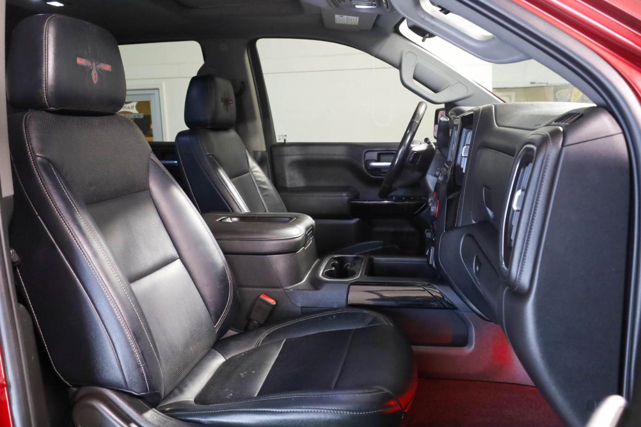 Chevrolet Silverado 1500 4WD Crew Cab 157" RST 2020