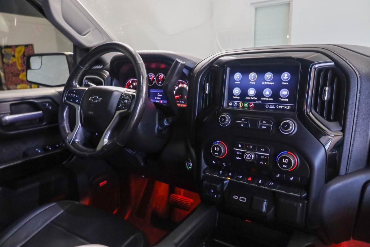 Chevrolet Silverado 1500 4WD Crew Cab 157" RST 2020