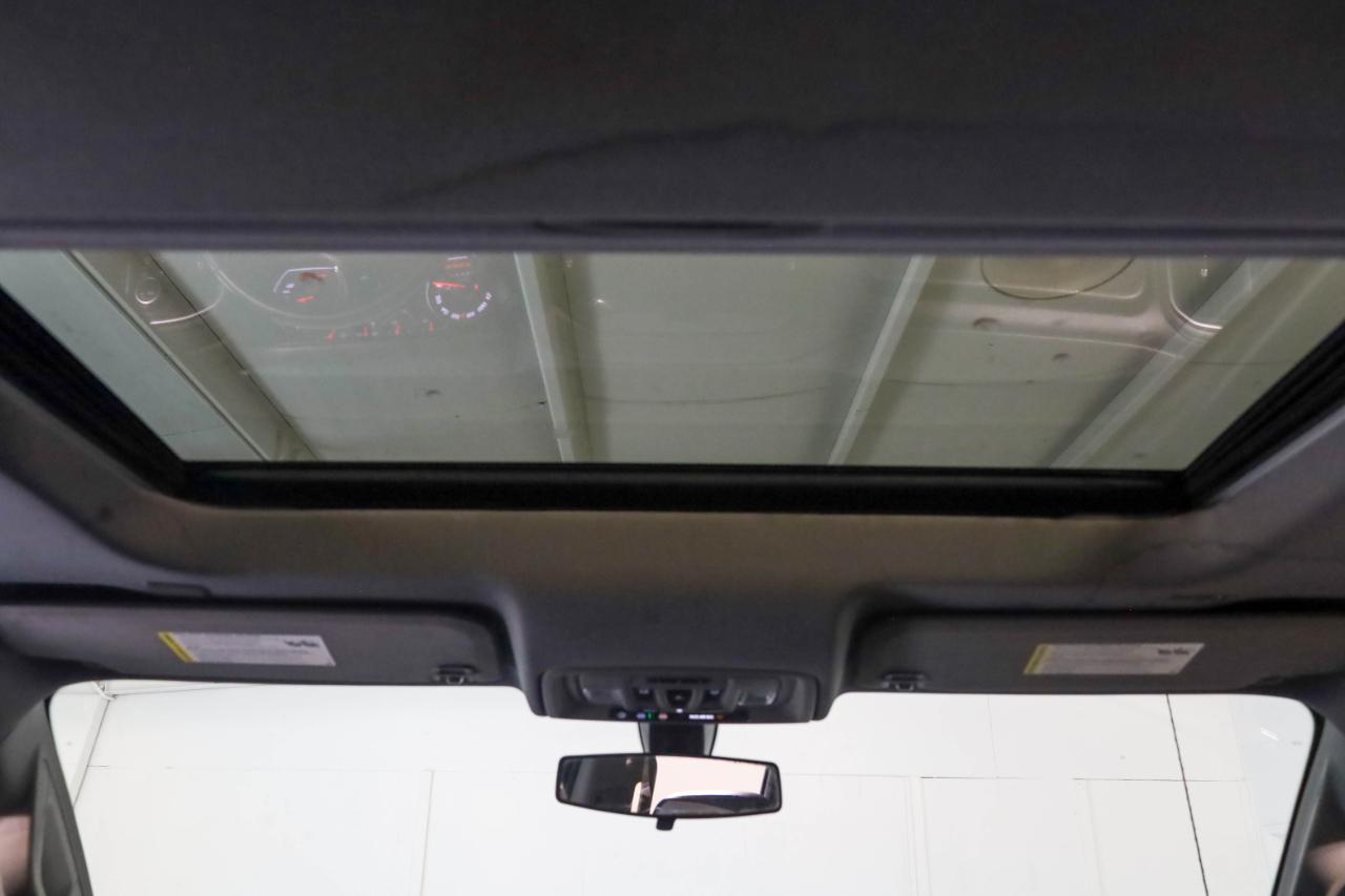 Chevrolet Silverado 1500 4WD Crew Cab 157" RST 2020