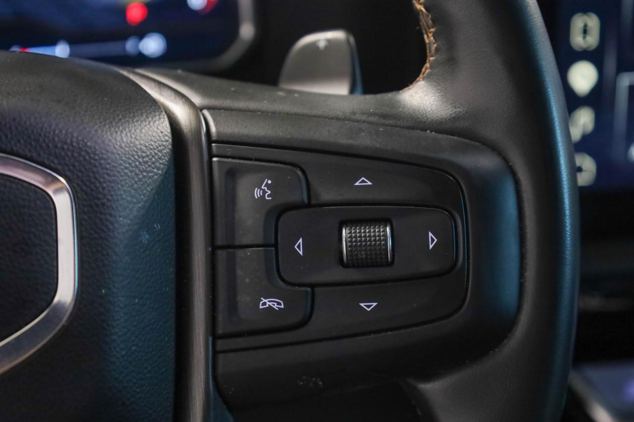 GMC Sierra 1500 4WD Crew Cab 147" AT4 2023