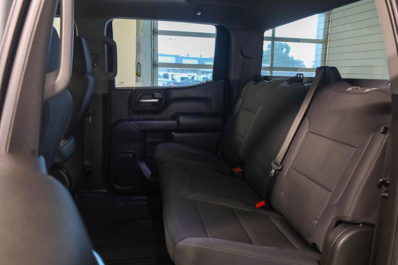 Chevrolet Silverado 1500 Trail Boss Custom Crew Cab 4WD 2025