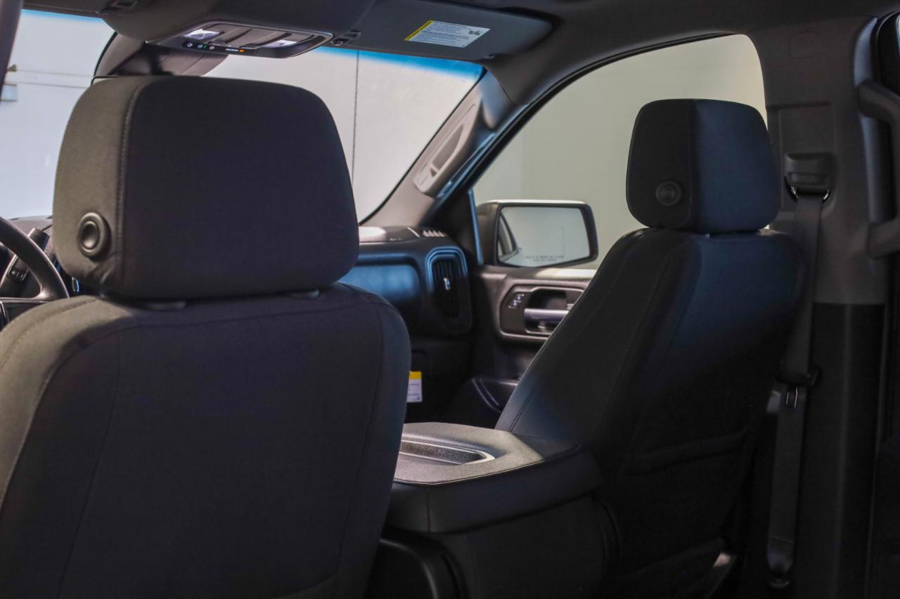 Chevrolet Silverado 1500 Trail Boss Custom Crew Cab 4WD 2025
