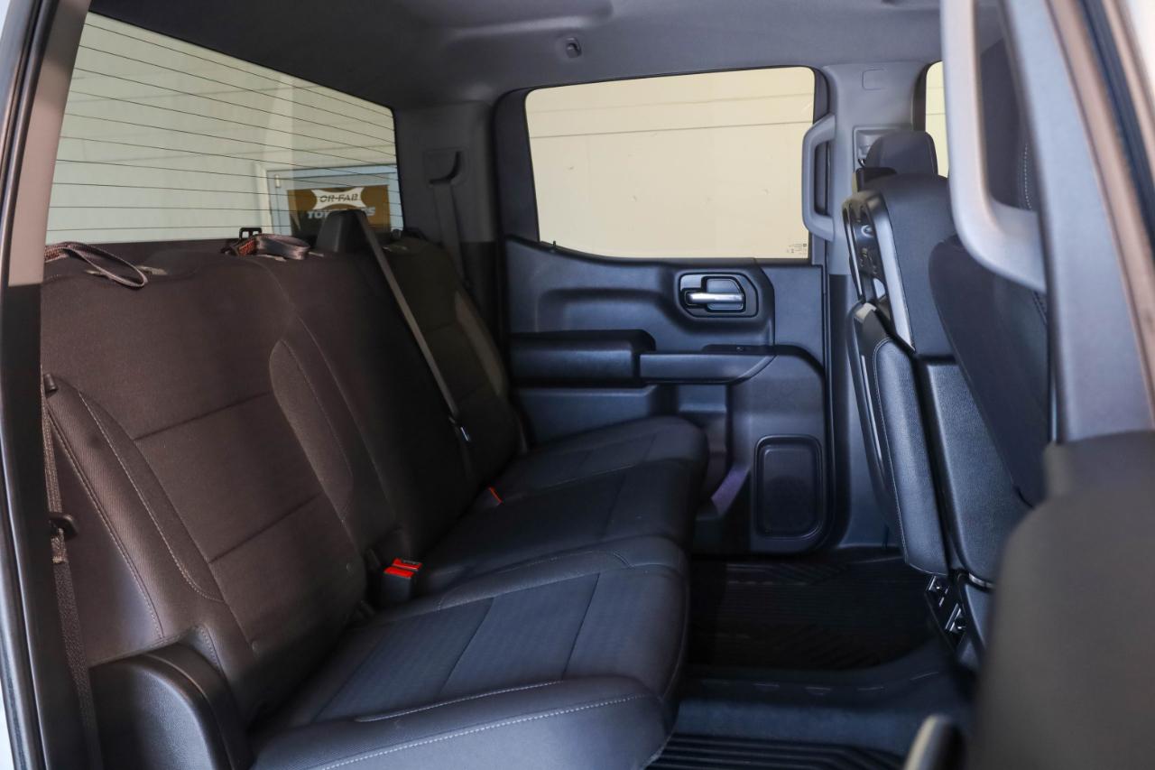 Chevrolet Silverado 1500 Trail Boss Custom Crew Cab 4WD 2025