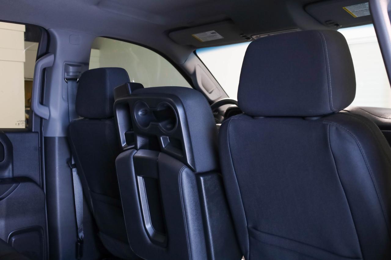 Chevrolet Silverado 1500 Trail Boss Custom Crew Cab 4WD 2025