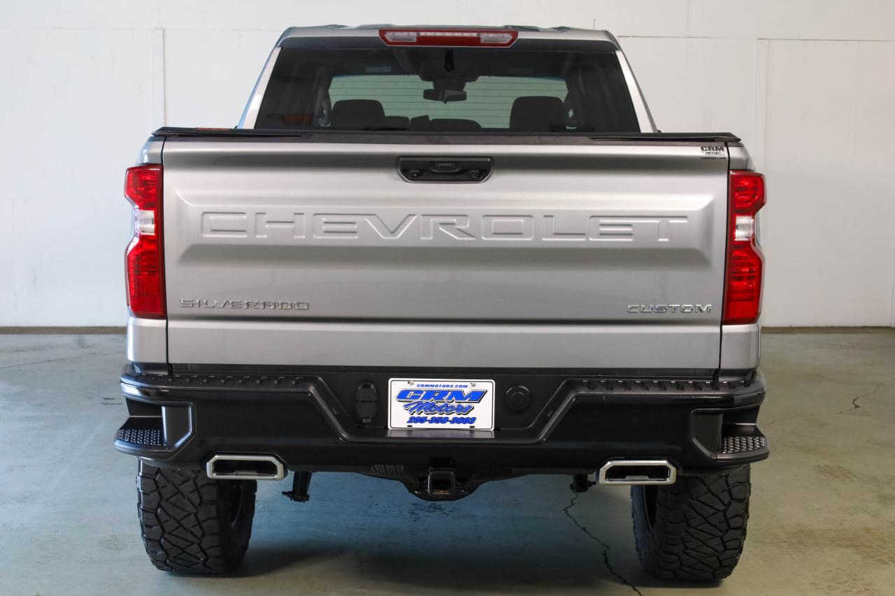Chevrolet Silverado 1500 Trail Boss Custom Crew Cab 4WD 2025