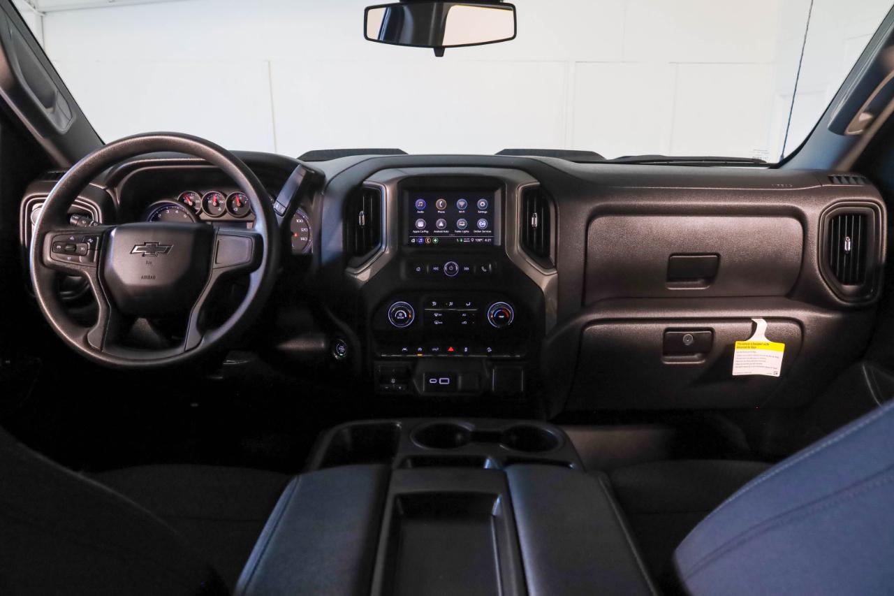 Chevrolet Silverado 1500 Trail Boss Custom Crew Cab 4WD 2025