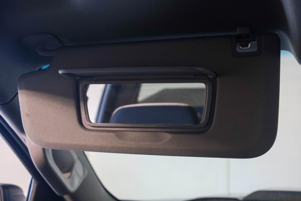 Chevrolet Silverado 1500 Trail Boss Custom Crew Cab 4WD 2025