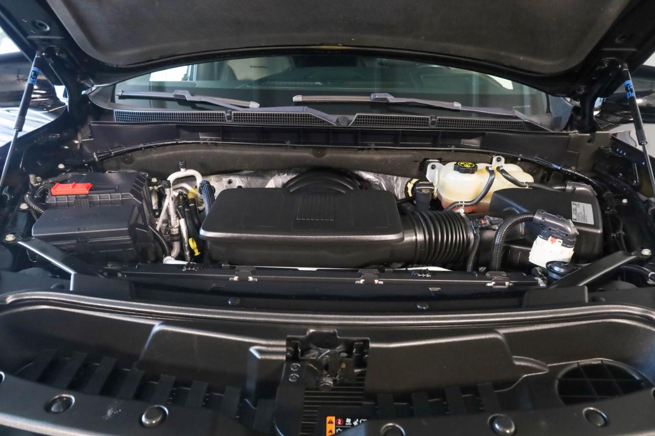GMC Yukon XL Denali 2WD 2021