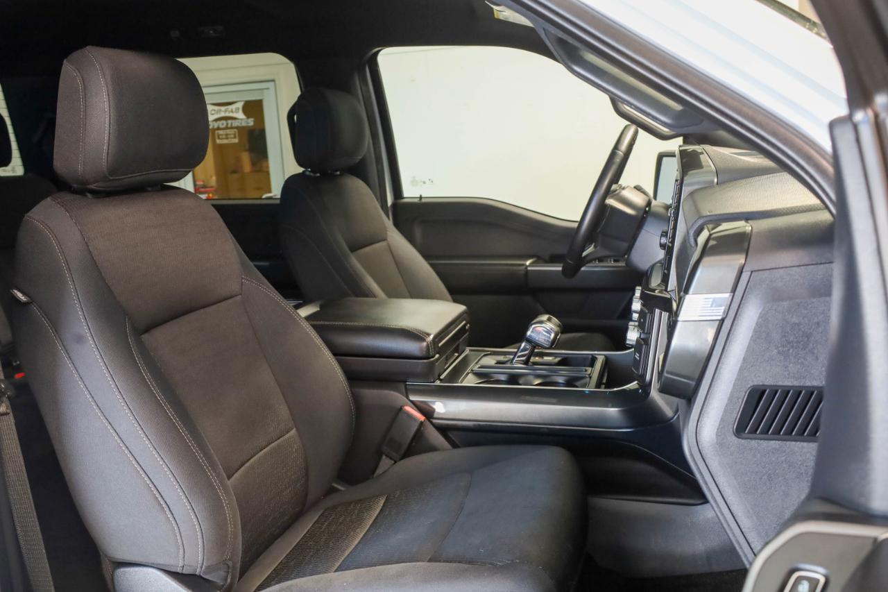 Ford F-150 4WD SuperCrew 145" XLT 2021