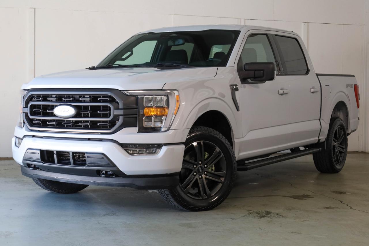 Ford F-150 4WD SuperCrew 145" XLT 2021
