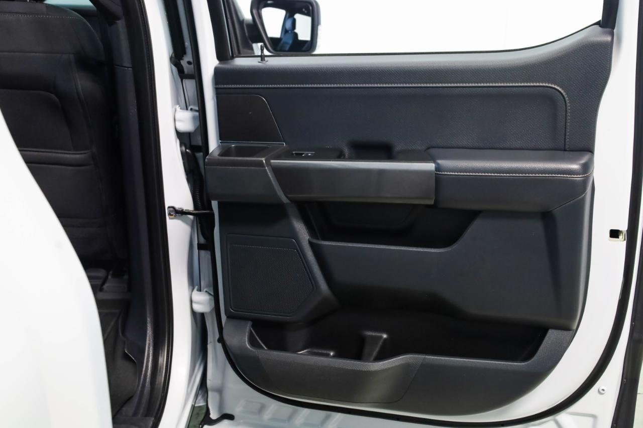 Ford F-150 4WD SuperCrew 145" XLT 2021