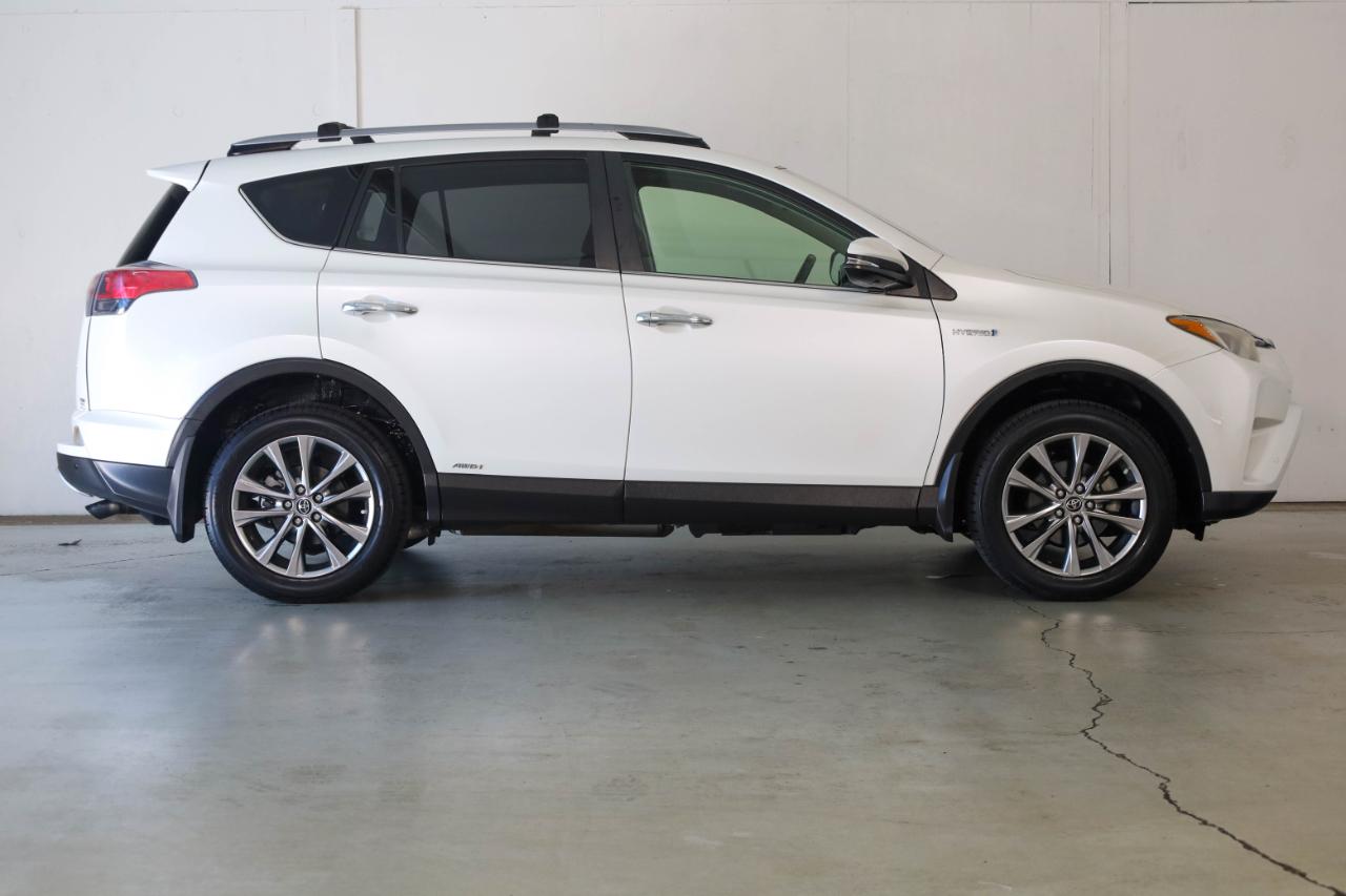Toyota RAV4 Hybrid Limited AWD 2017