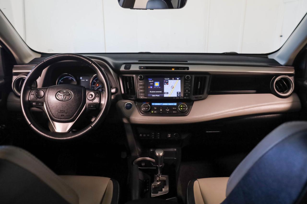 Toyota RAV4 Hybrid Limited AWD 2017