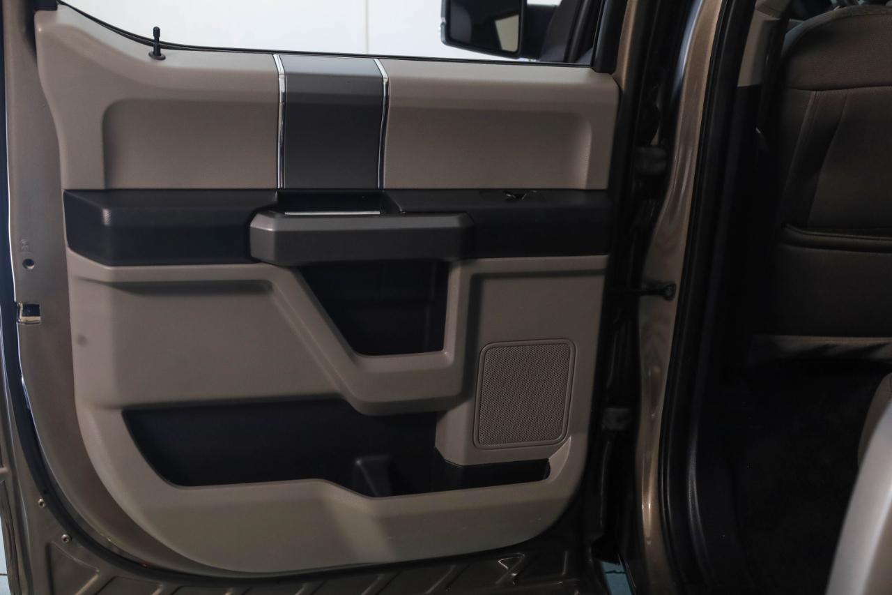 Ford F-150 4WD SuperCrew 145" XLT 2019