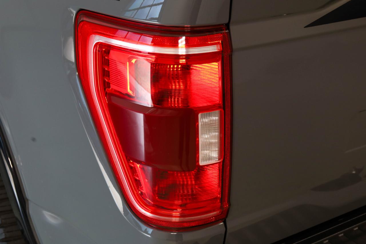 Ford F-150 4WD SuperCrew 145" XLT 2021