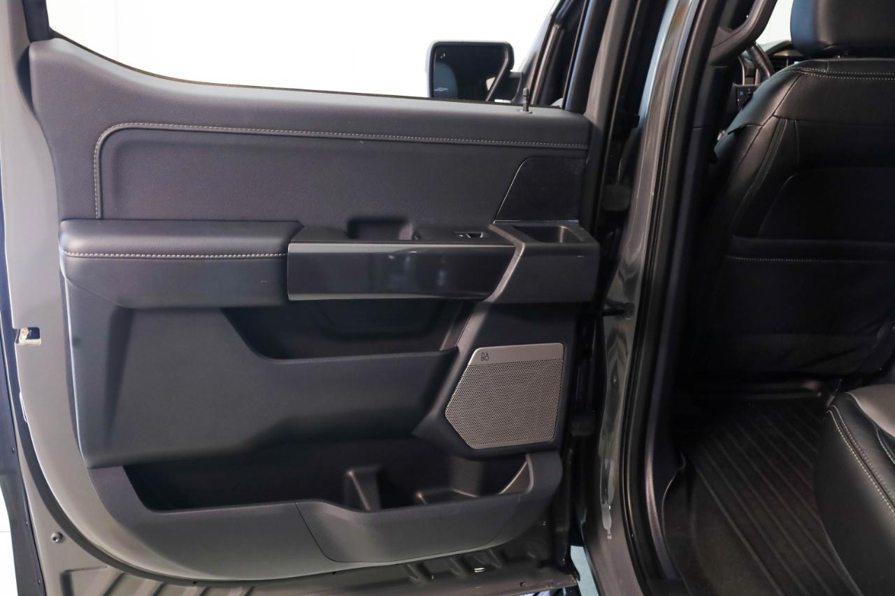 Ford F-150 4WD SuperCrew 145" XLT 2021
