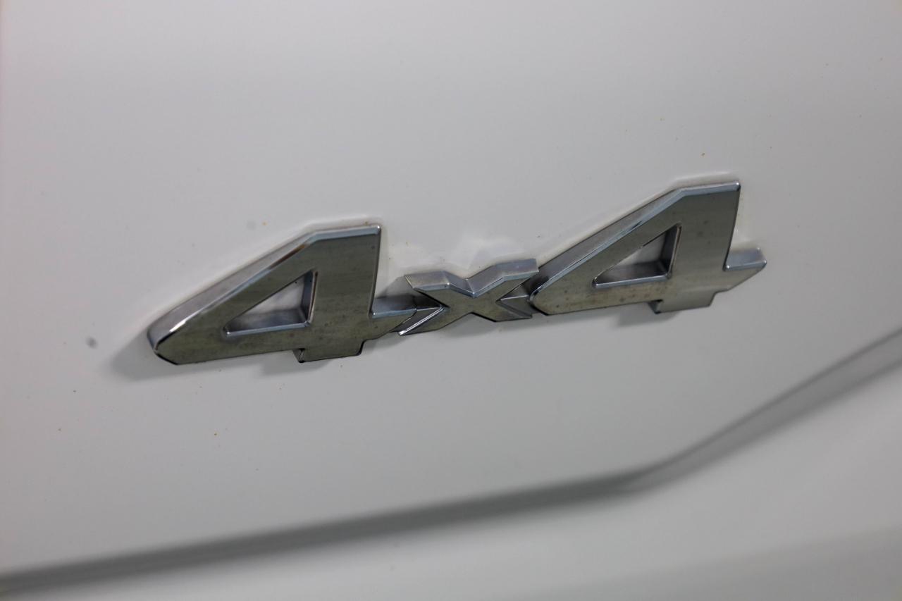 Toyota Tacoma photo 36
