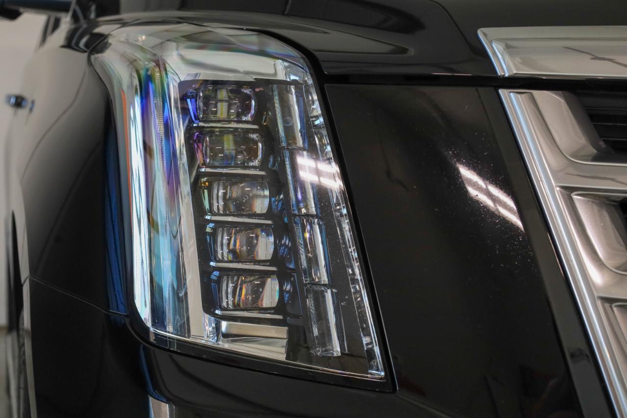 Cadillac Escalade photo 10