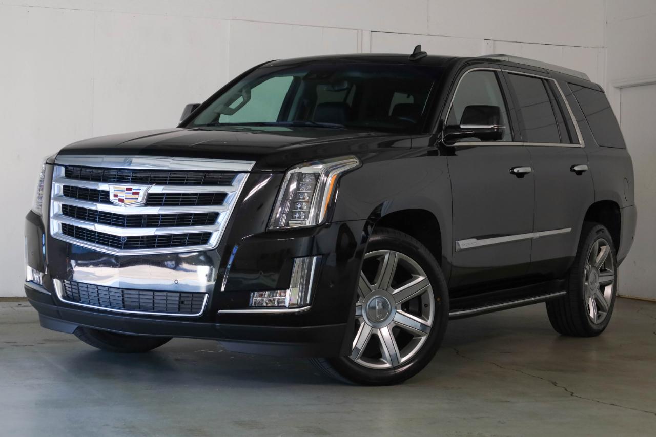 Cadillac Escalade photo 2