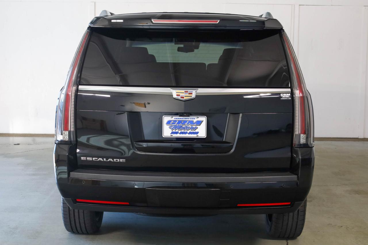 Cadillac Escalade photo 5