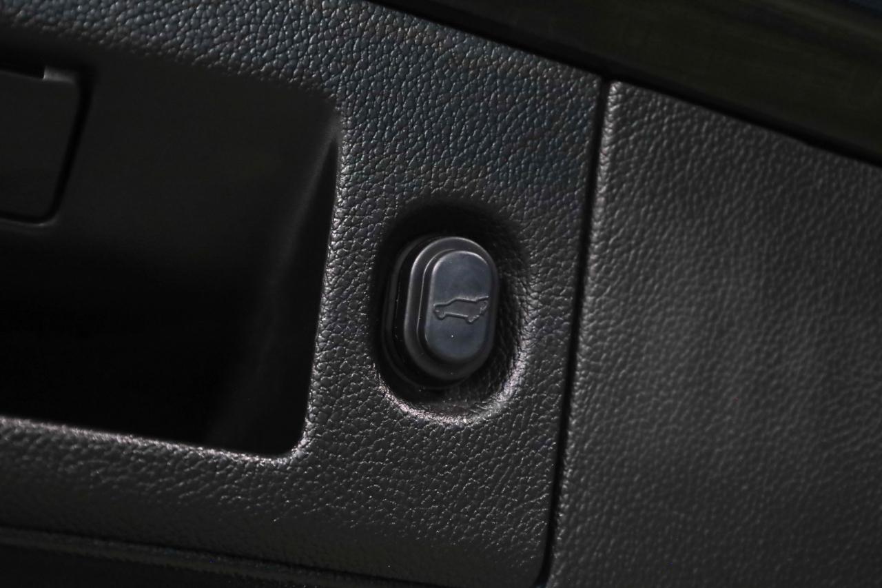 Cadillac Escalade photo 28