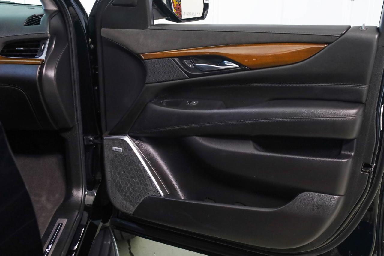 Cadillac Escalade photo 47