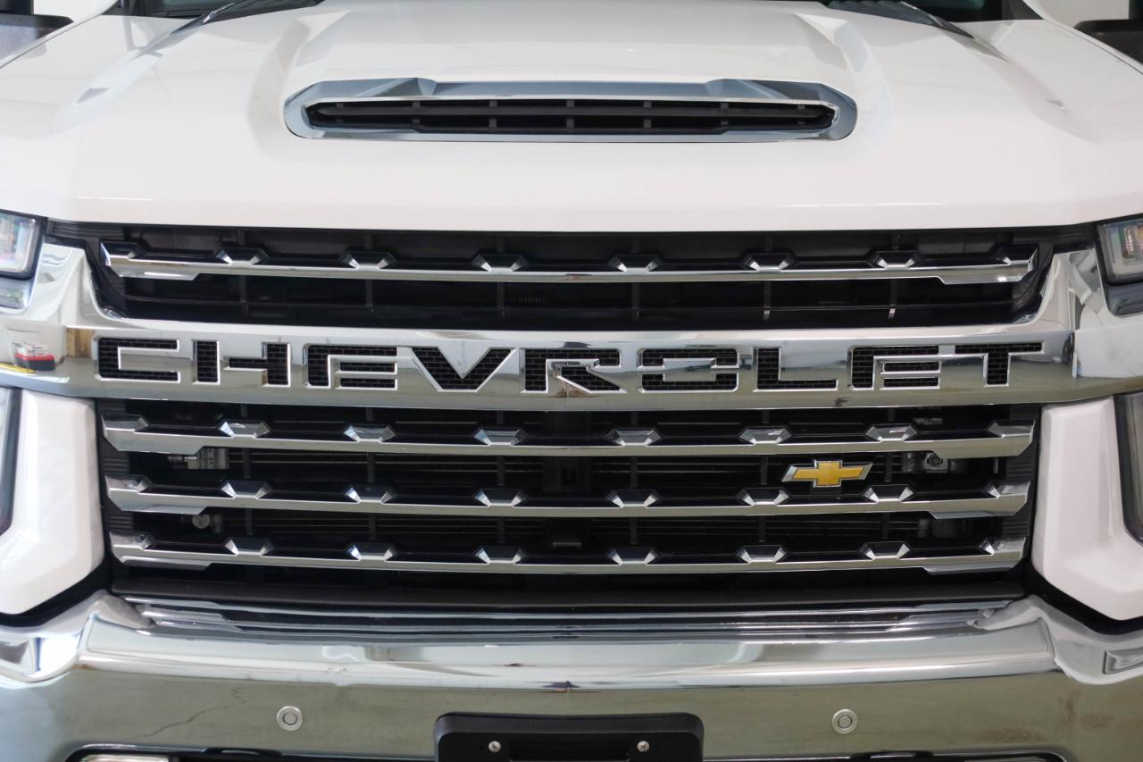 Chevrolet Silverado 2500 LTZ Crew Cab 4WD SWB 2023