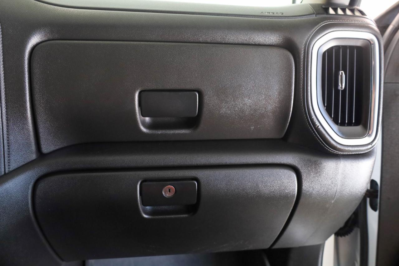 Chevrolet Silverado 2500 LTZ Crew Cab 4WD SWB 2023