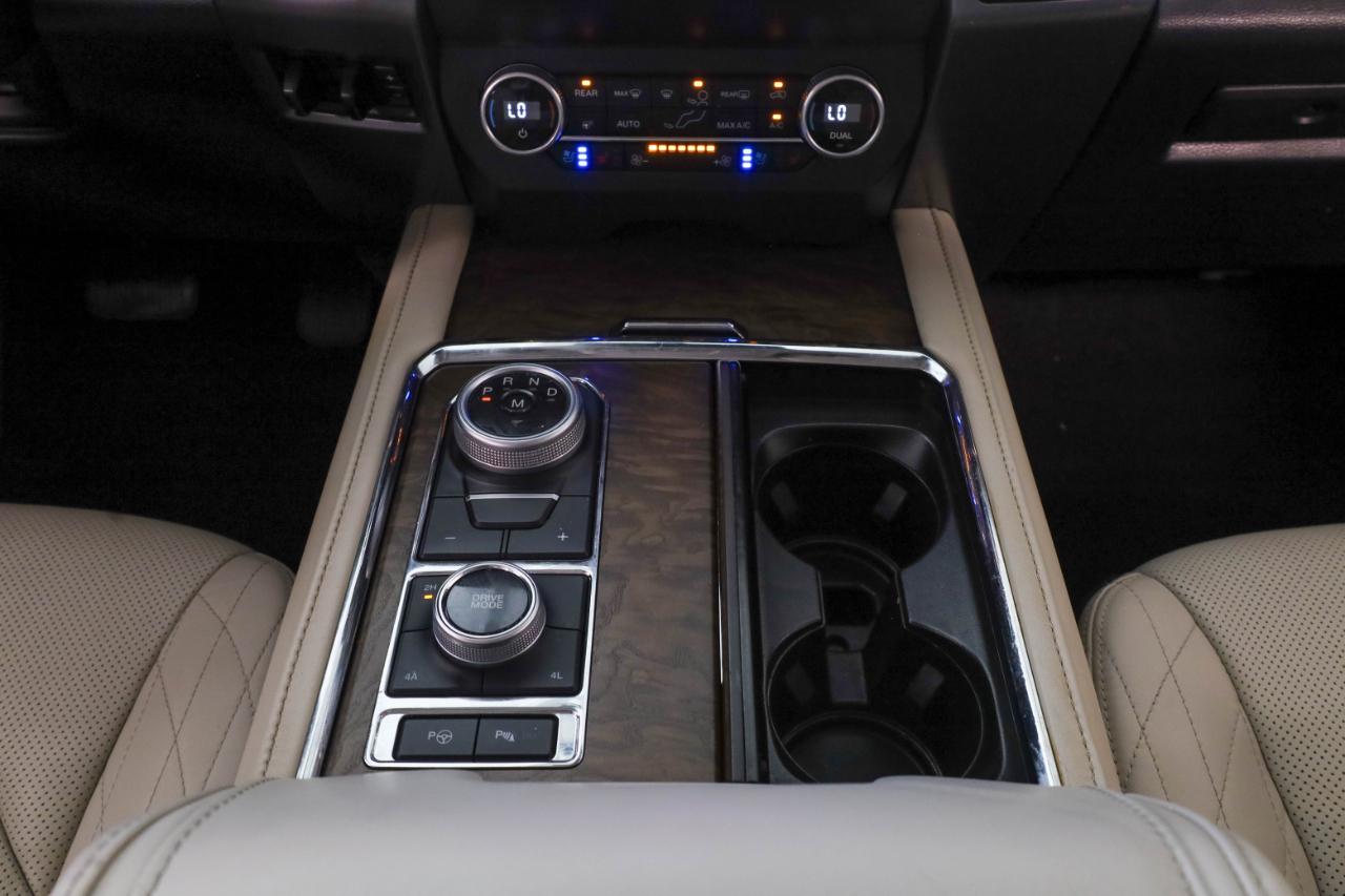 Ford Expedition MAX photo 40