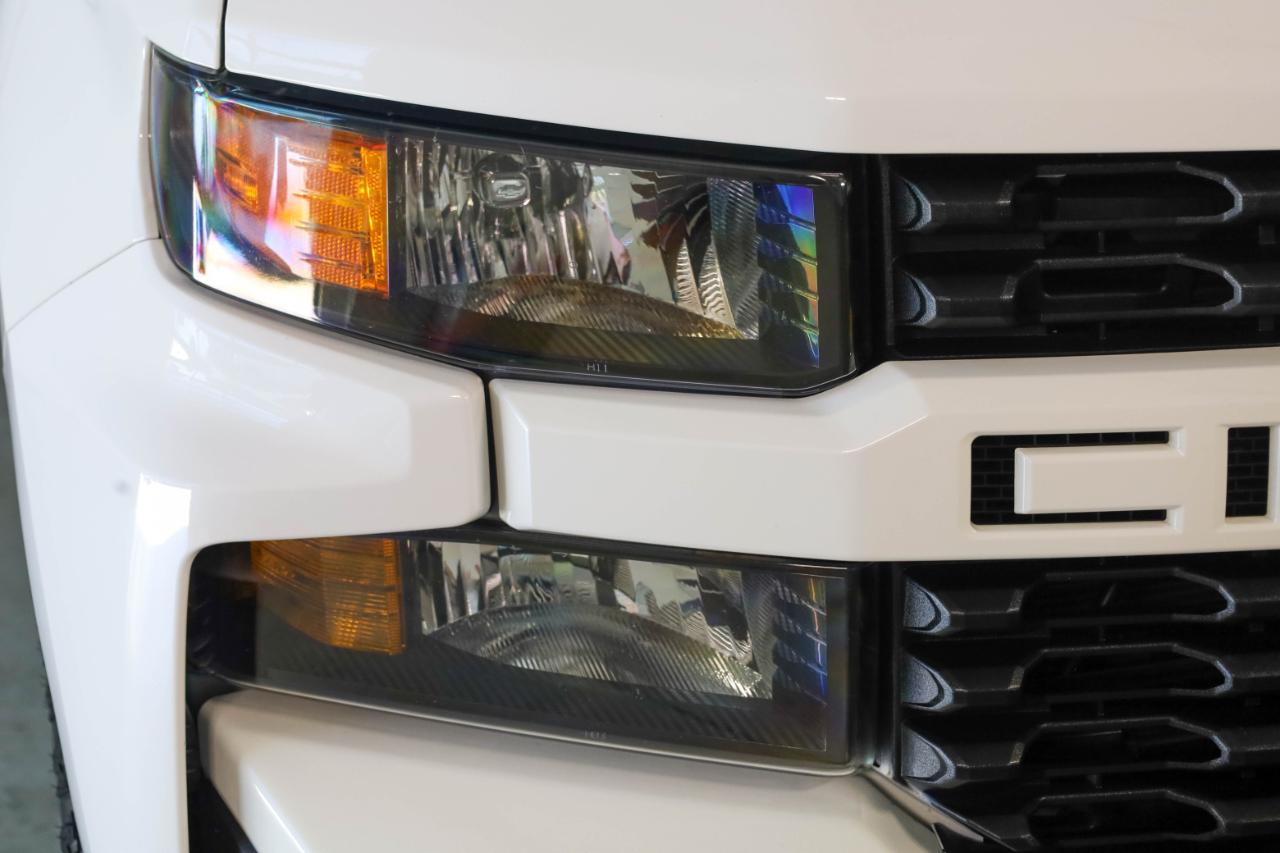 Chevrolet Silverado photo 10