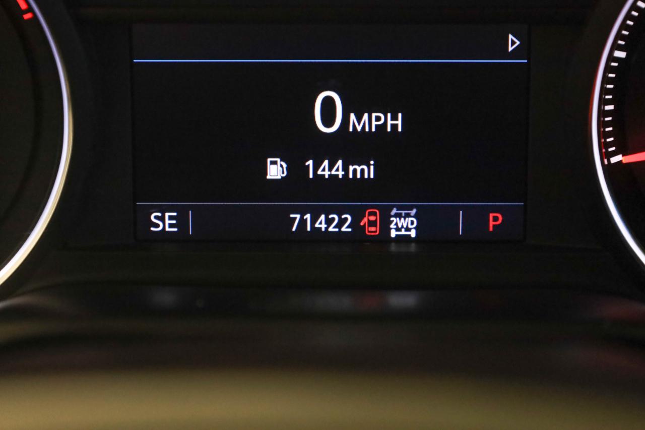 Chevrolet Silverado photo 8
