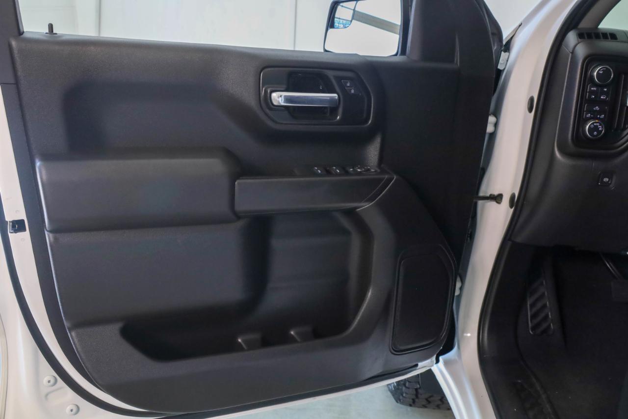 Chevrolet Silverado photo 28