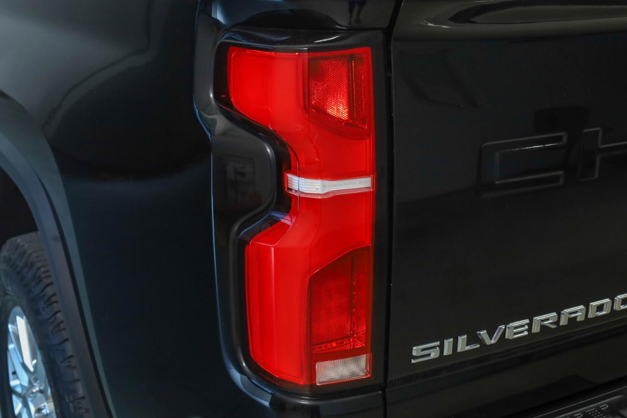 Chevrolet Silverado HD photo 19