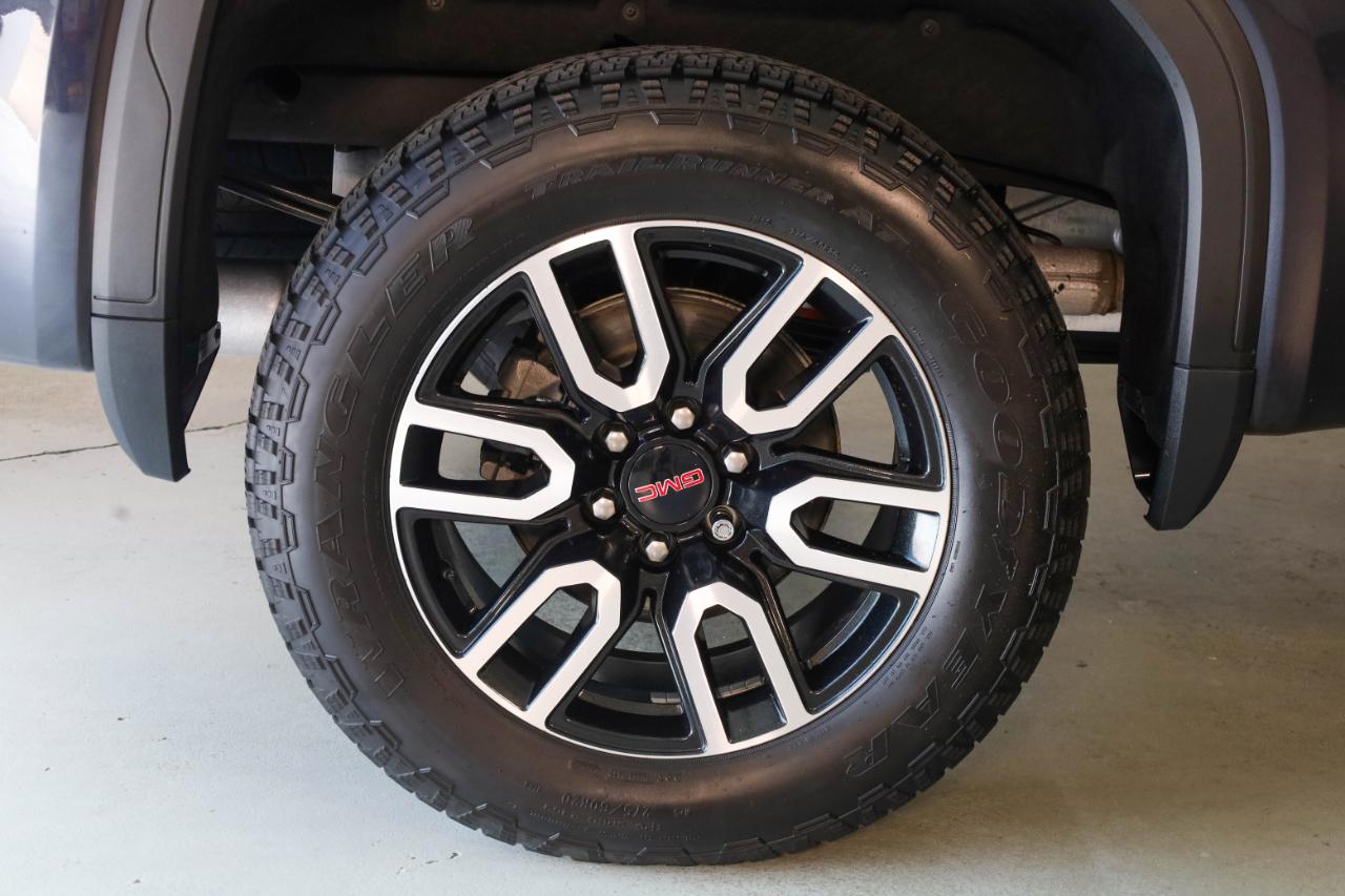 GMC Sierra photo 52