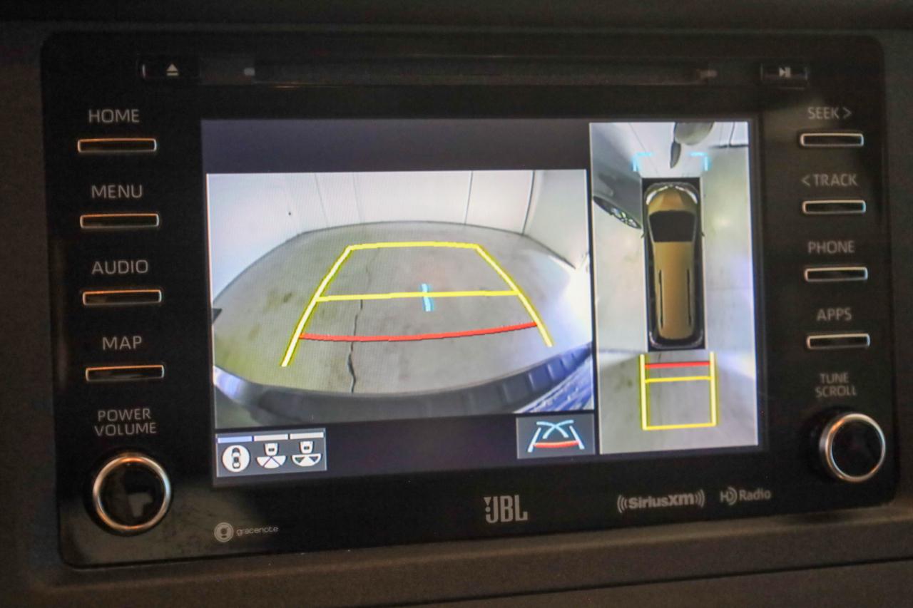 Toyota Sienna photo 26