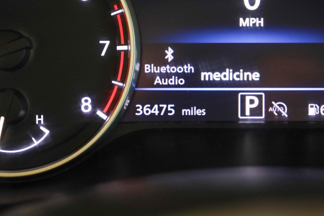 Nissan Sentra photo 8