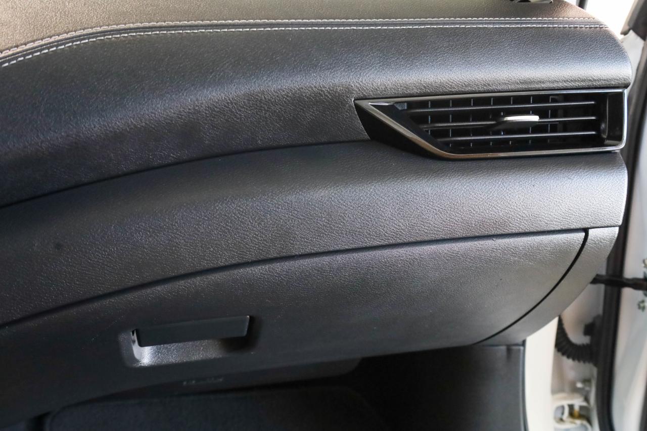 Nissan Sentra photo 39