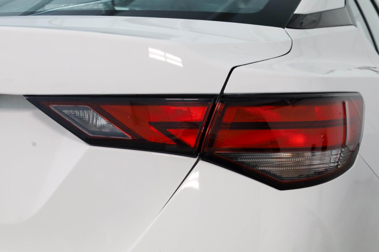Nissan Sentra photo 22