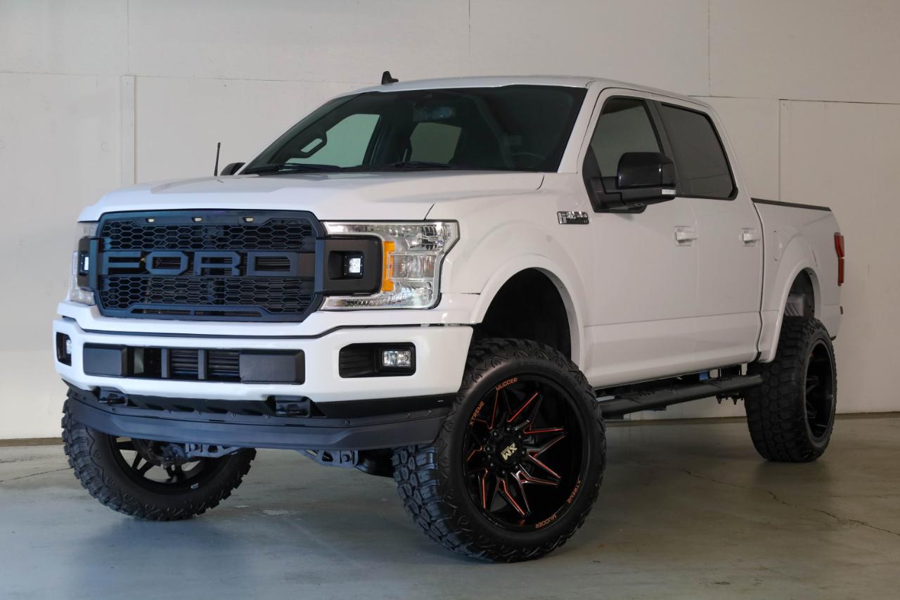 Ford F-150 photo 2