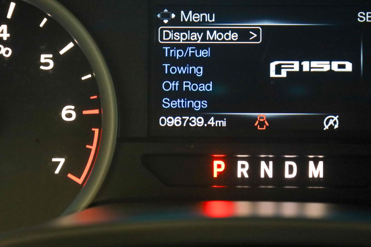 Ford F-150 photo 8