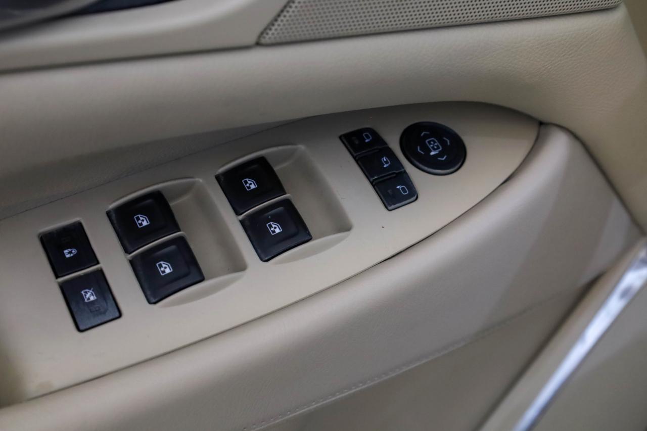 Cadillac Escalade photo 31