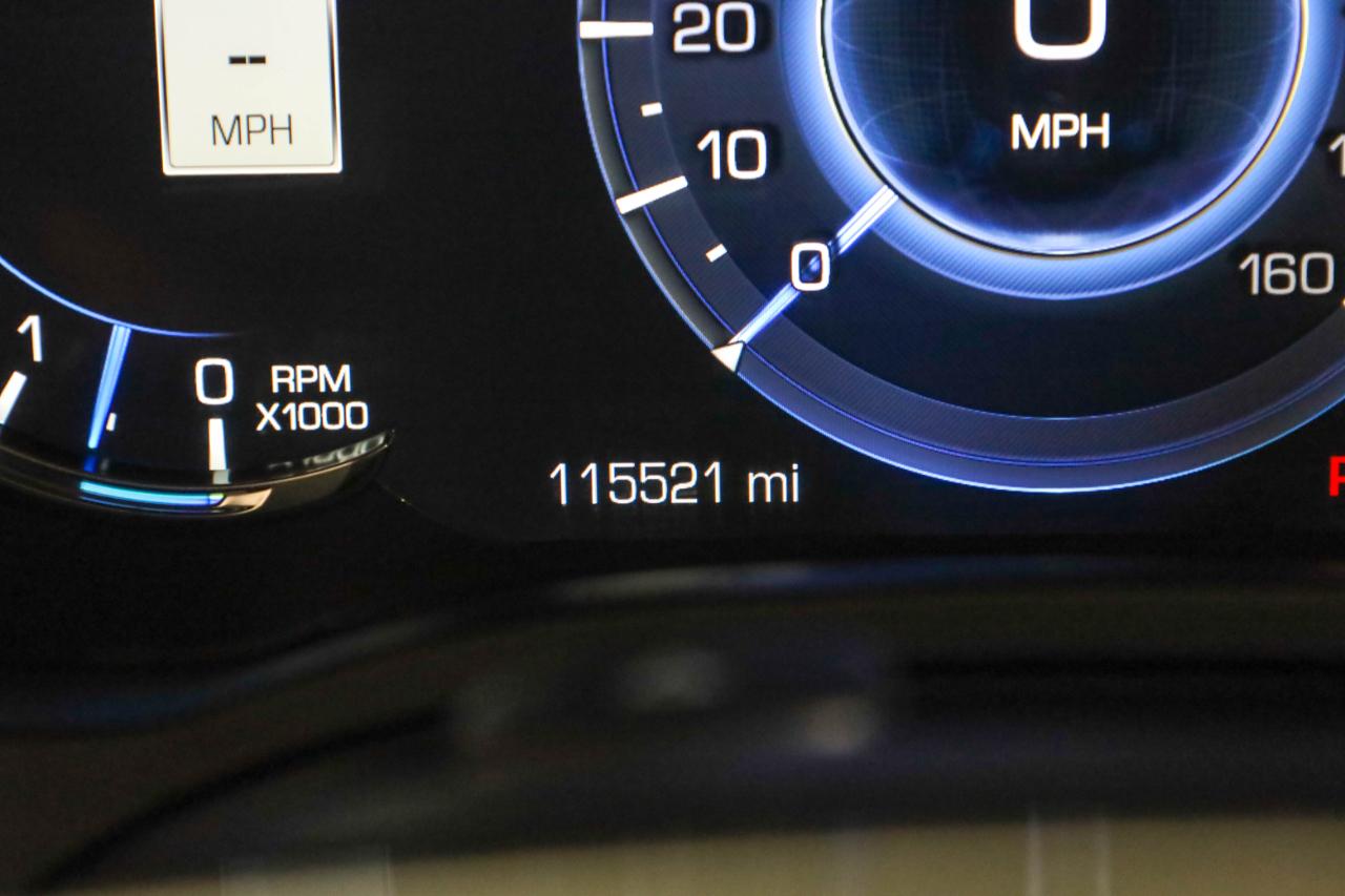 Cadillac Escalade photo 8