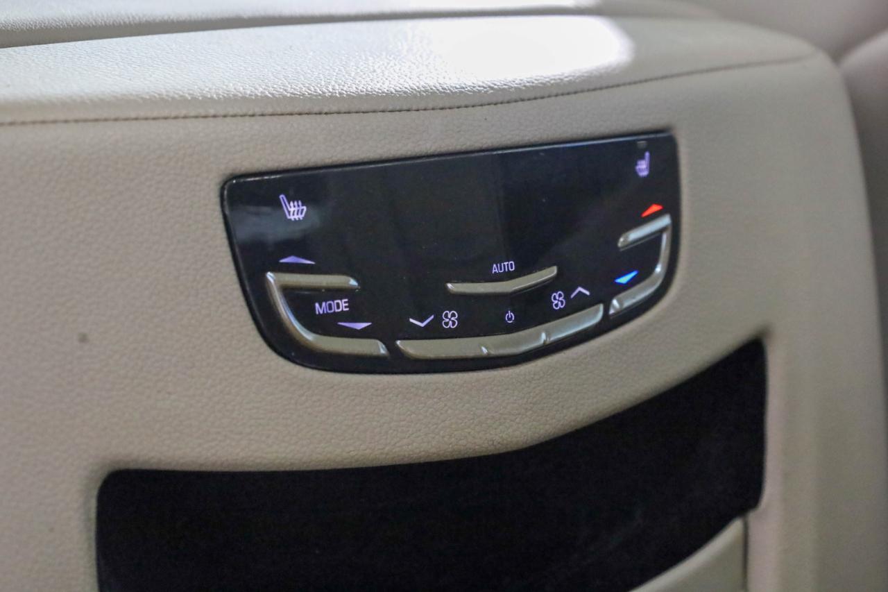 Cadillac Escalade photo 37