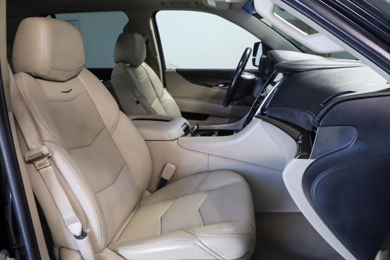 Cadillac Escalade photo 15