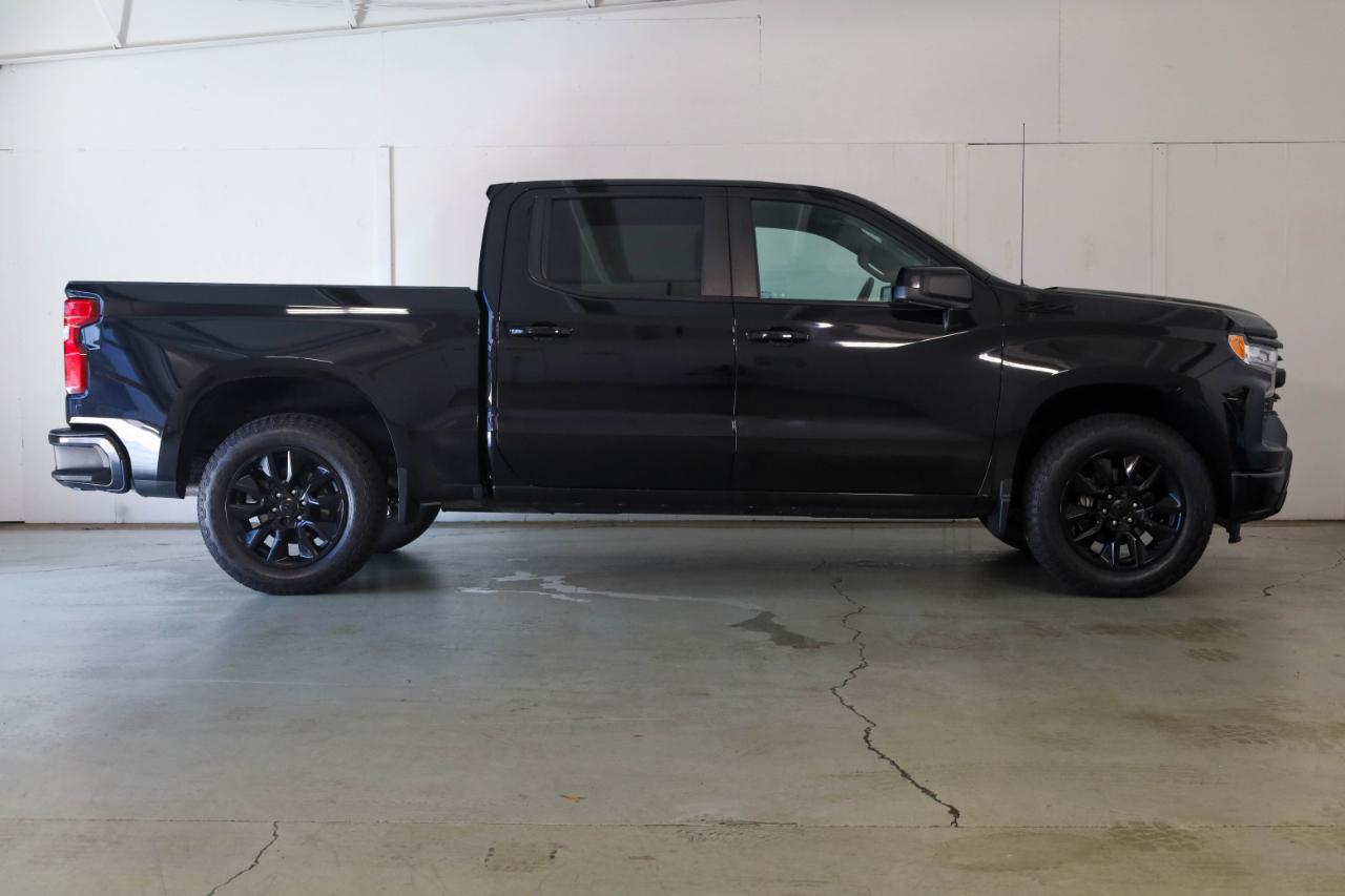 Chevrolet Silverado photo 4