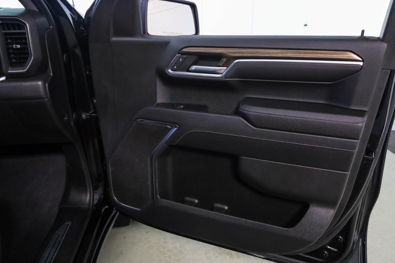 Chevrolet Silverado photo 42