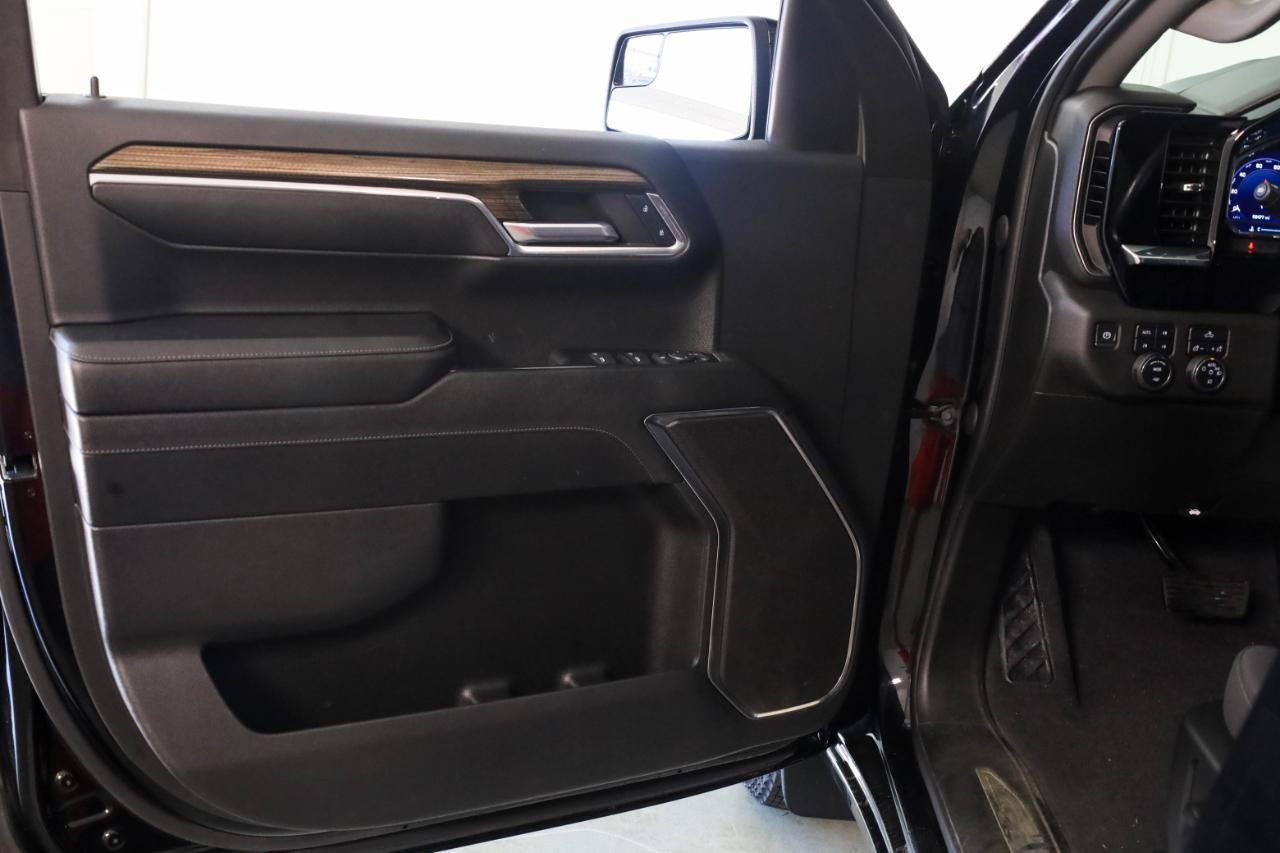 Chevrolet Silverado photo 28