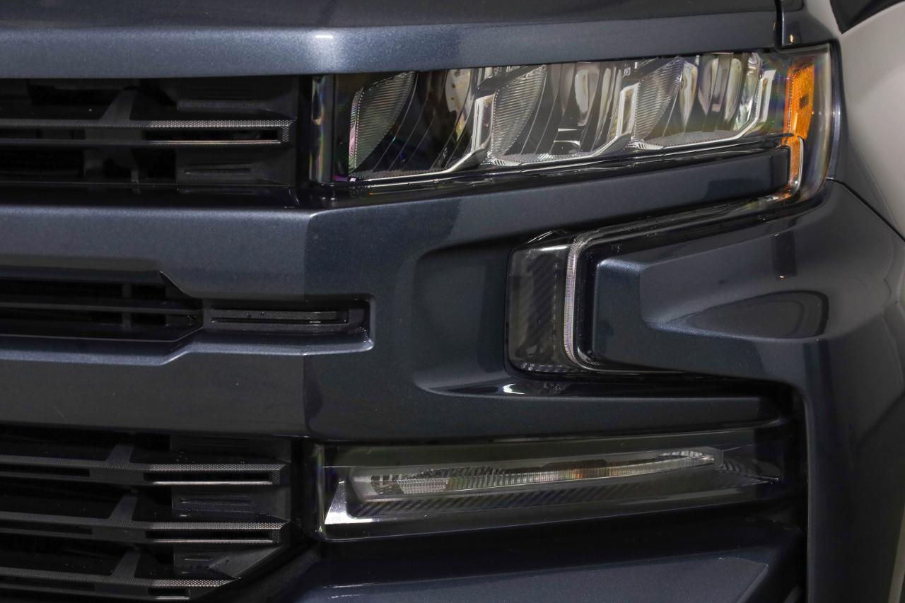 Chevrolet Silverado photo 13