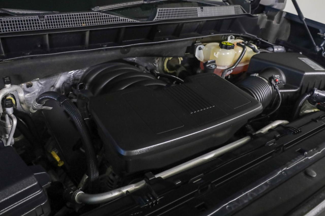 Chevrolet Silverado photo 44