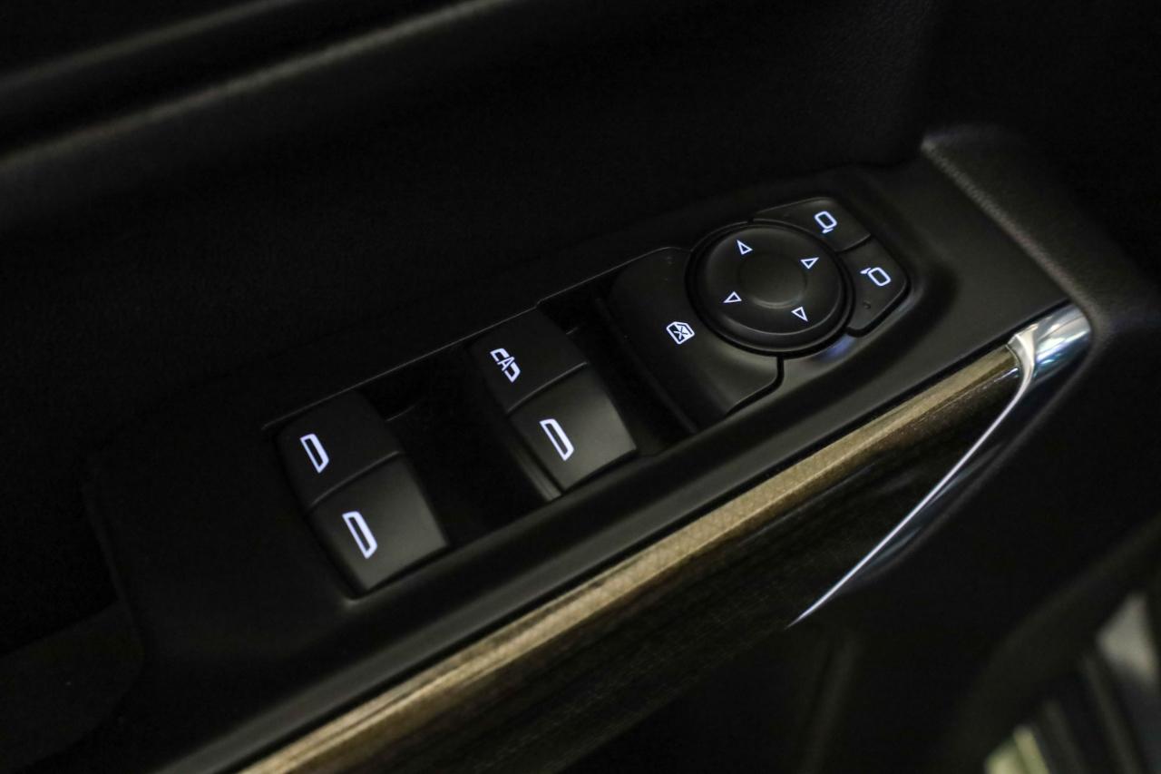 Chevrolet Silverado photo 28